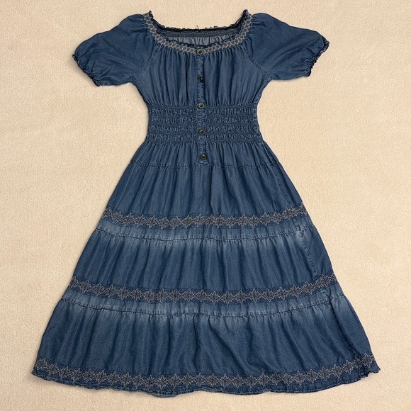 Dresses & Skirts - Blue Smocked Midi Dress country prairie style 100% lyocell ✨ LIVE SHOW ITEM ✨